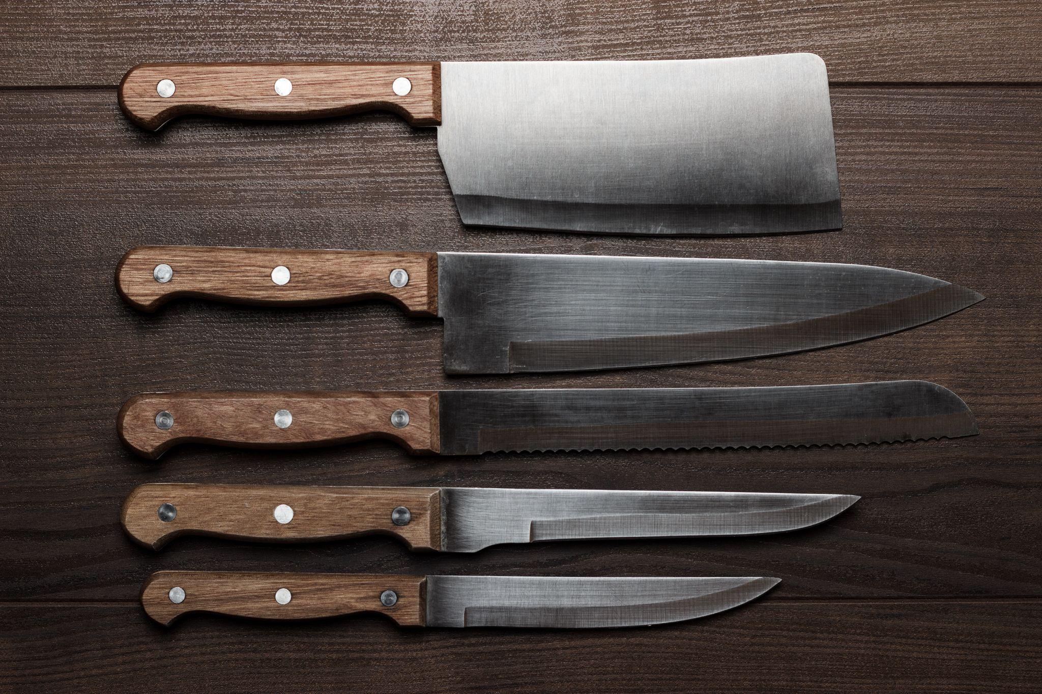 Правильно выбрать нож. Нож Bergner Meister Koch. Кухонный нож. Кованые ножи для кухни. Kitchen Knife ножи.