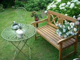 zahradní nábytek